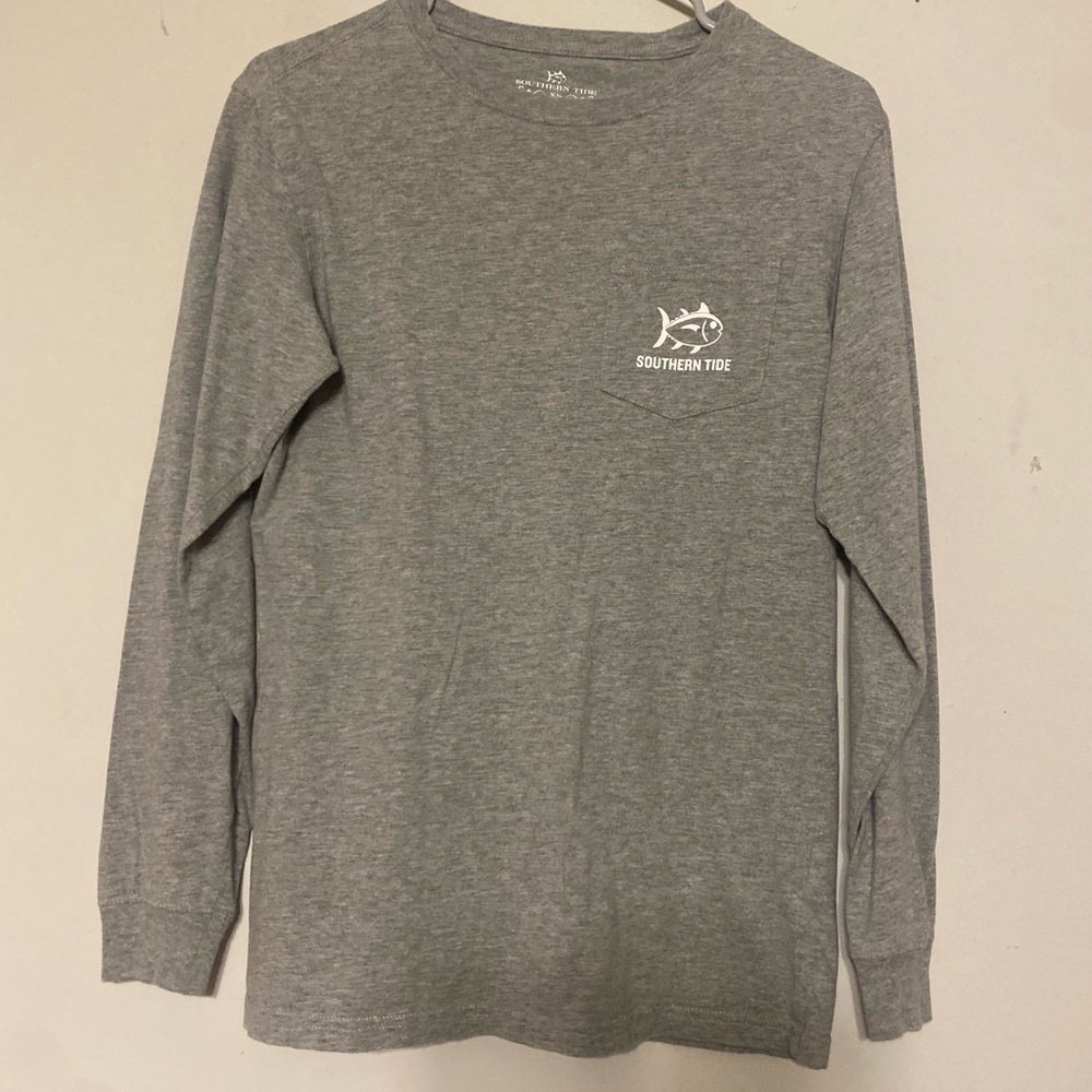 Southern Tide Heather Gray Pocket Tee